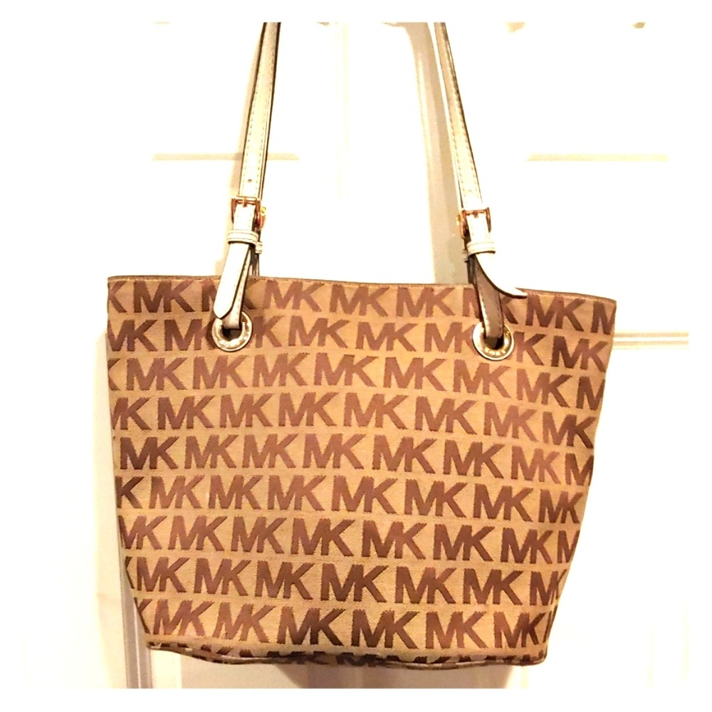 Michael kors tote